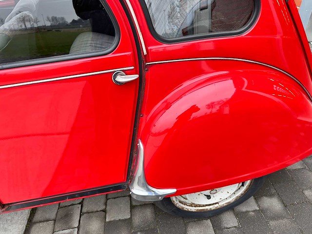 Citroen - 2cv6 club - oldtimer - afbeelding 18 van  39