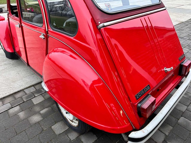 Citroen - 2cv6 club - oldtimer - afbeelding 19 van  39