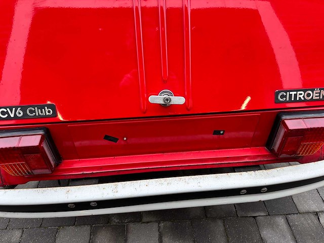 Citroen - 2cv6 club - oldtimer - afbeelding 20 van  39