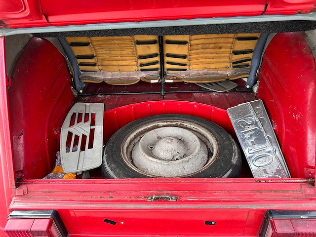 Citroen - 2cv6 club - oldtimer - afbeelding 21 van  39