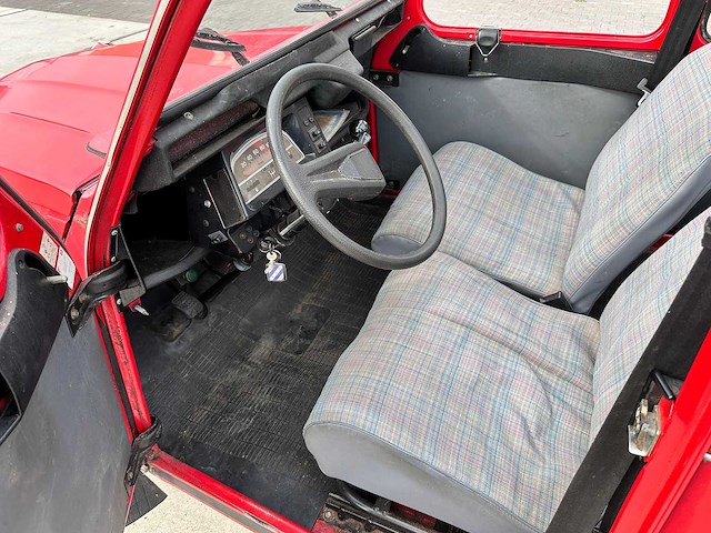 Citroen - 2cv6 club - oldtimer - afbeelding 29 van  39