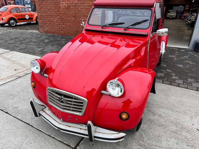 Citroen - 2cv6 club - oldtimer - afbeelding 1 van  16