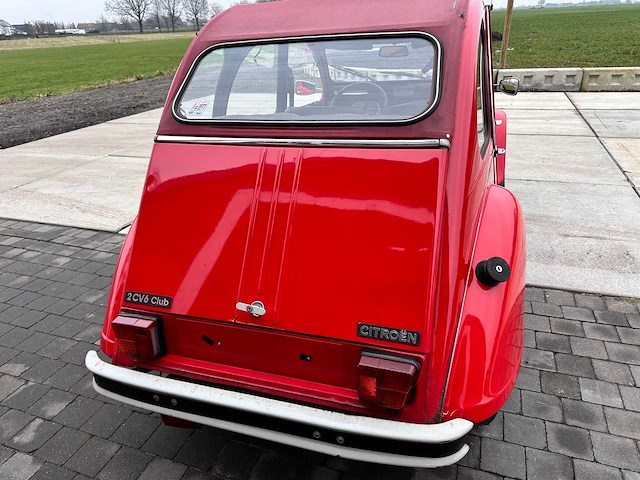 Citroen - 2cv6 club - oldtimer - afbeelding 10 van  12