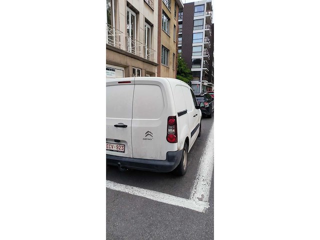 Citroën - berlingo - 1,6 diesel - 2018 - afbeelding 5 van  11
