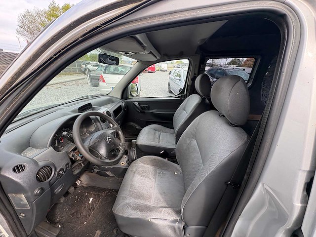 Citroen - berlingo - 2.0 hdi 600 - car - 2004 - afbeelding 2 van  13