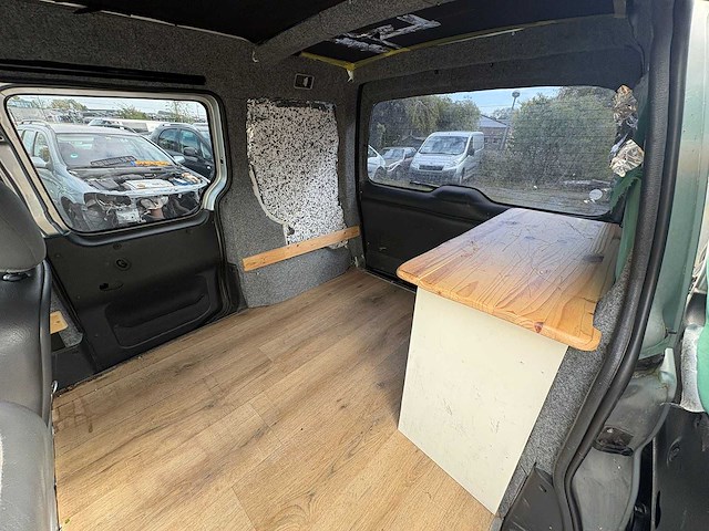 Citroen - berlingo - 2.0 hdi 600 - car - 2004 - afbeelding 5 van  13