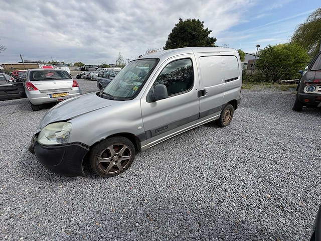 Citroen - berlingo - 2.0 hdi 600 - car - 2004 - afbeelding 8 van  13