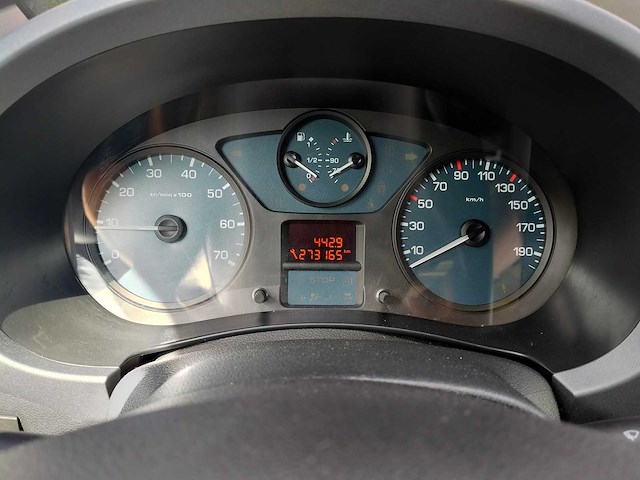 Citroën - berlingo - 2012 - multispace - auto 1.6 hdi - afbeelding 2 van  25