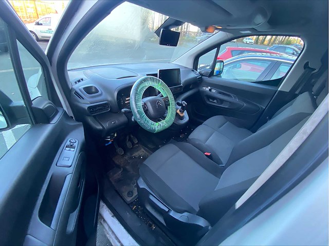Citroën - berlingo - car - - afbeelding 17 van  18