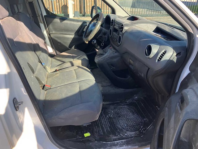 Citroen - berlingo 1.6hdi 3 zits lichte vracht bedrijfswagen - afbeelding 9 van  41