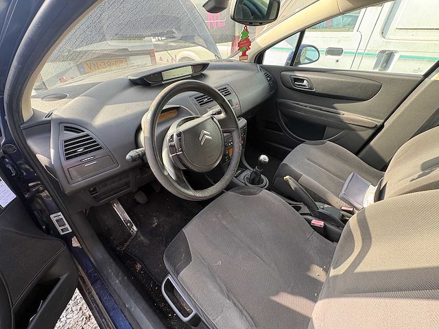 Citroen - c4 - 1.6-16v l. prestige - car - 2005 - afbeelding 2 van  14