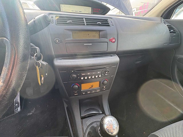 Citroen - c4 - 1.6-16v l. prestige - car - 2005 - afbeelding 11 van  14