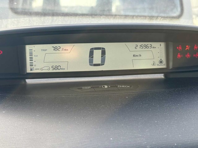 Citroen - c4 - 1.6-16v l. prestige - car - 2005 - afbeelding 3 van  14