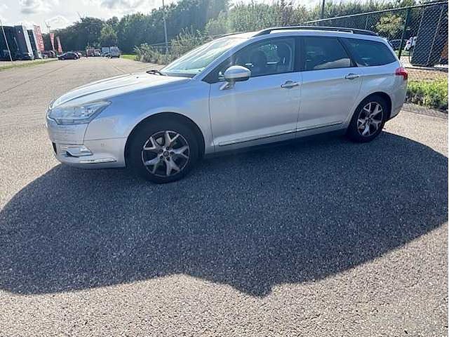 Citroen - c5 tourer - 2.0 16v l. business - car - 2009 - afbeelding 12 van  20