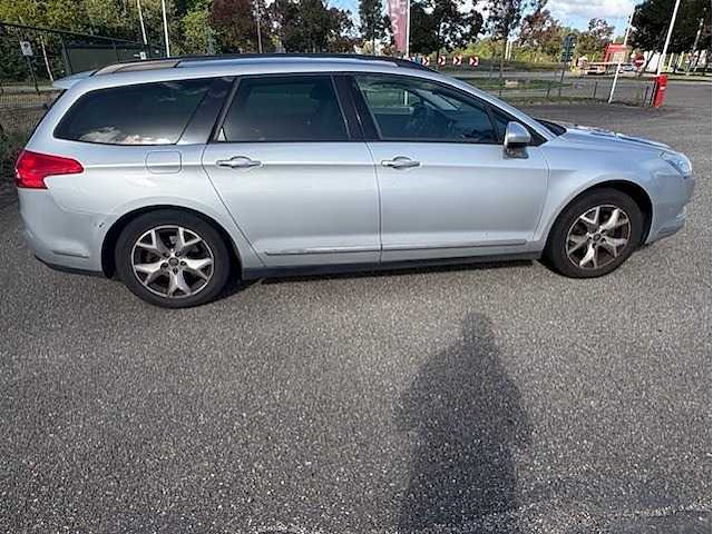 Citroen - c5 tourer - 2.0 16v l. business - car - 2009 - afbeelding 16 van  20
