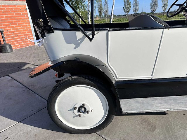 Citroen - cabriolet - 10hp - oldtimer - afbeelding 12 van  38