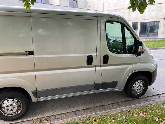 Citroen - jumper - y - van - afbeelding 17 van  18