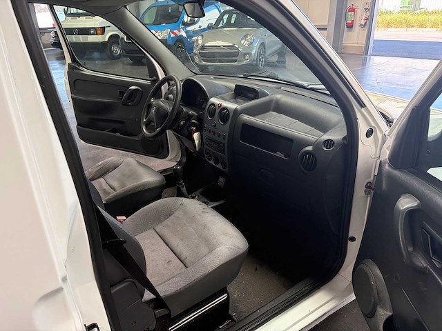 Citroen - koelwagen - berlingo - bedrijfswagen - afbeelding 4 van  17