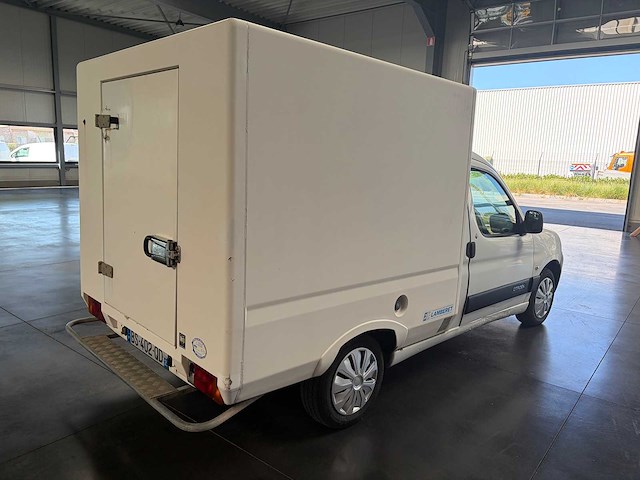 Citroen - koelwagen - berlingo - bedrijfswagen - afbeelding 2 van  2