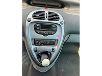 Citroën - picasso - - afbeelding 8 van  11