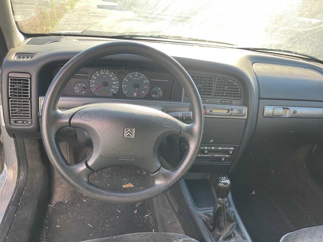 Citroën - xantia - personenauto - afbeelding 9 van  10