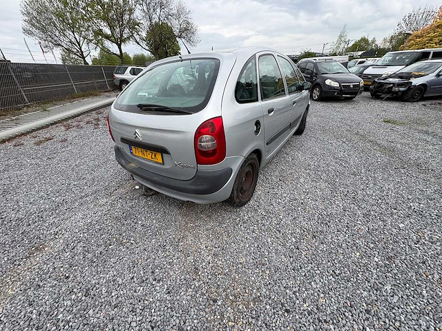 Citroen - xsara picasso - 1.8i-16v différence2 - car - 2004 - afbeelding 10 van  12