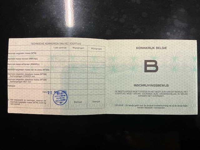 Citroen 11 traction avant familiale oldtimer - afbeelding 15 van  26