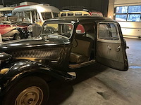 Citroen 11 traction avant familiale oldtimer - afbeelding 19 van  26