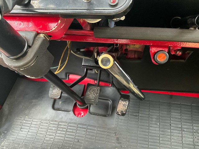 Citroën 2 cv vintage auto - afbeelding 7 van  44