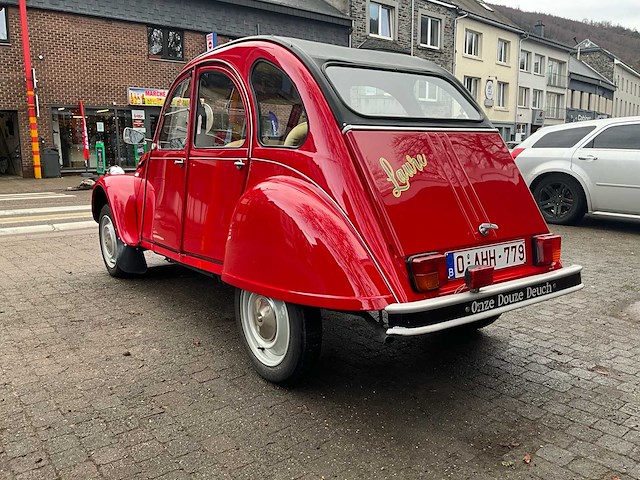 Citroën 2 cv vintage auto - afbeelding 23 van  44