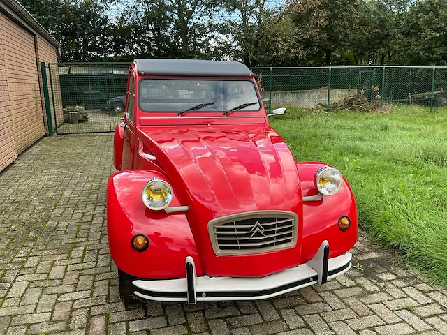 Citroen 2 cv6 special oldtimer - afbeelding 3 van  42