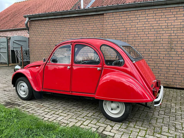 Citroen 2 cv6 special oldtimer - afbeelding 23 van  42