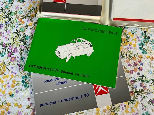 Citroen 2 cv6 special oldtimer - afbeelding 37 van  42