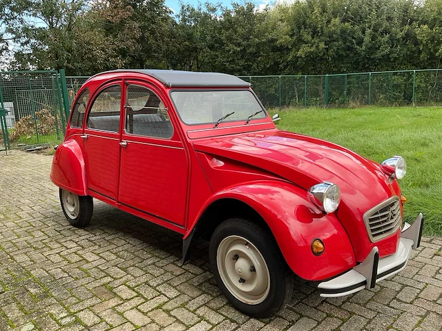 Citroen 2 cv6 special oldtimer - afbeelding 42 van  42