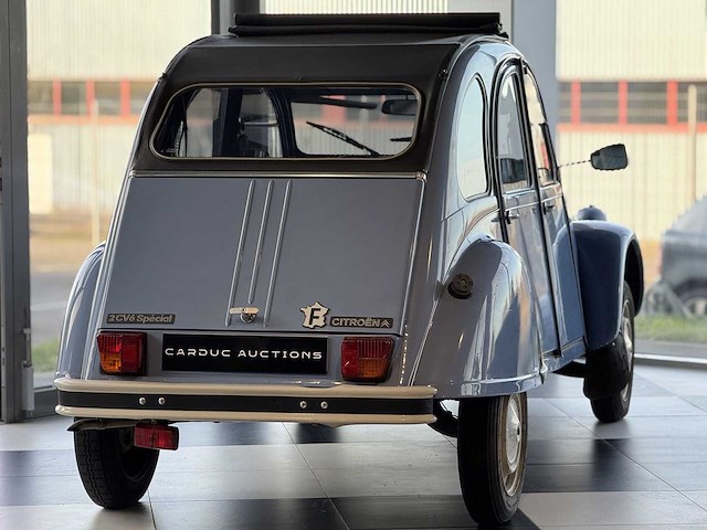 Citroën 2cv 6 special - afbeelding 16 van  40