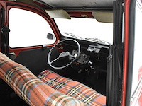 Citroen 2cv6 special - afbeelding 32 van  44