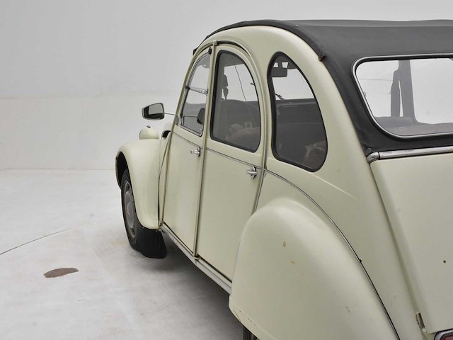 Citroen 2cv6 - afbeelding 37 van  41