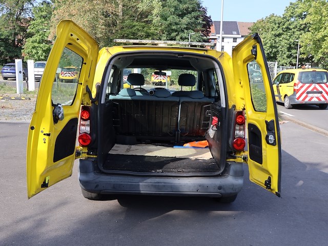 Citroën berlingo - vf77j5fk0dj731831 - 2013 - afbeelding 16 van  19