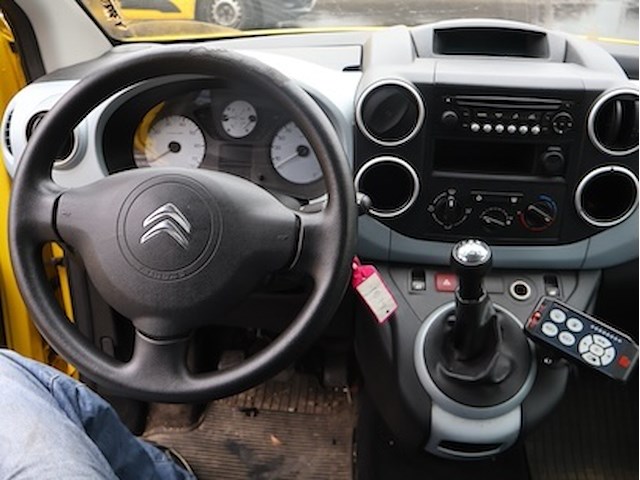 Citroën berlingo - vf77j5fk0dj731835 - 2013 - afbeelding 2 van  20