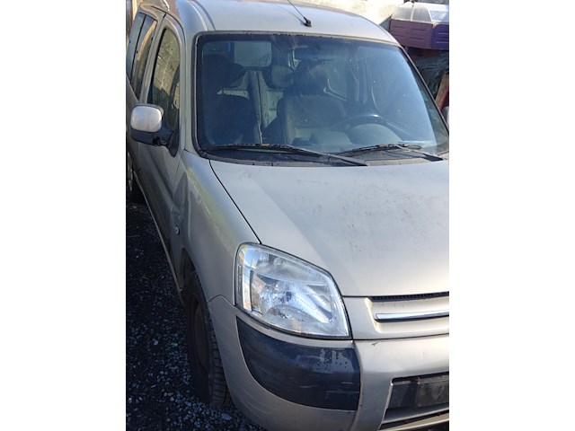 Citroën berlingo 2008, benzine/lpg geschouwd - afbeelding 1 van  14