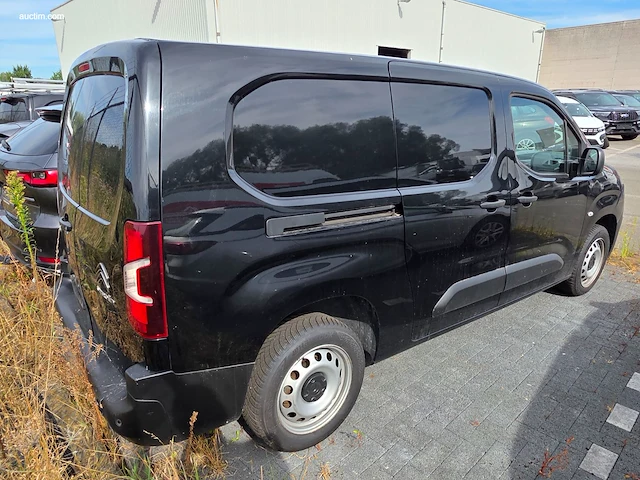 Citroën berlingo xl heavy 1.5 bluehdi 130 s&s... - afbeelding 23 van  35