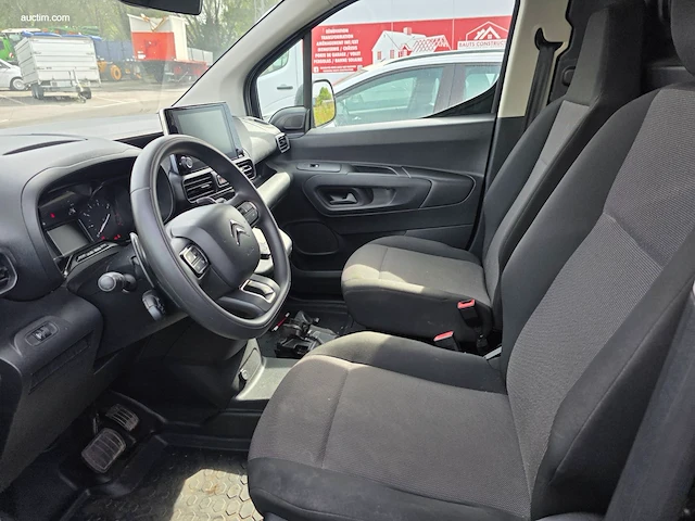 Citroën berlingo xl heavy 1.5 bluehdi 130 s&s... - afbeelding 31 van  35