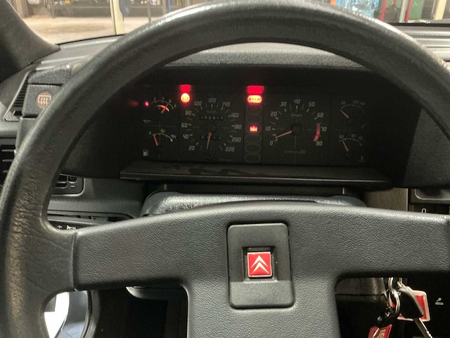 Citroën bx gti 16v oldtimer - afbeelding 14 van  57