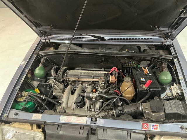 Citroën bx gti 16v oldtimer - afbeelding 27 van  57