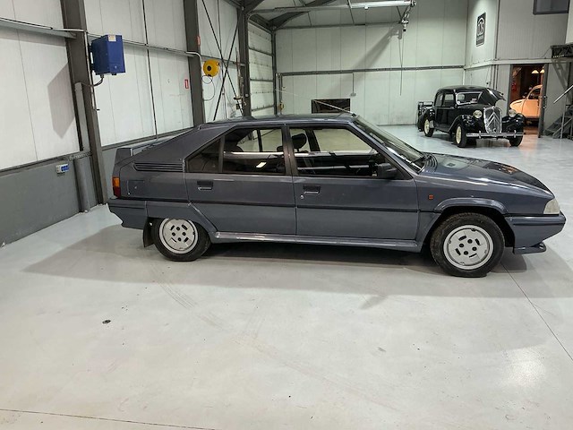 Citroën bx gti 16v oldtimer - afbeelding 34 van  57