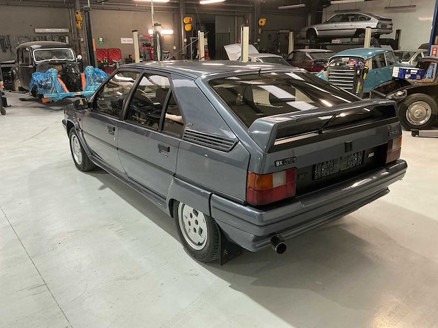 Citroën bx gti 16v oldtimer - afbeelding 55 van  57