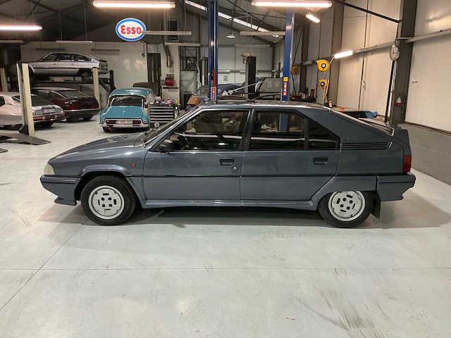 Citroën bx gti 16v oldtimer - afbeelding 56 van  57