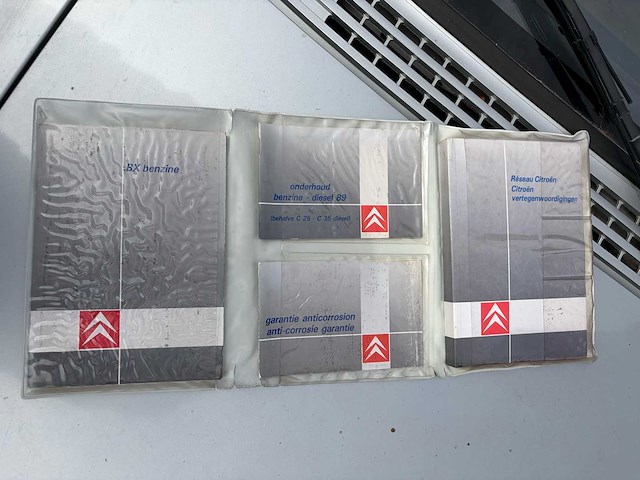 Citroën bx oldtimer - afbeelding 23 van  25