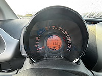 Citroen c1 1.0 vti airscape feel, 2016 - afbeelding 2 van  31