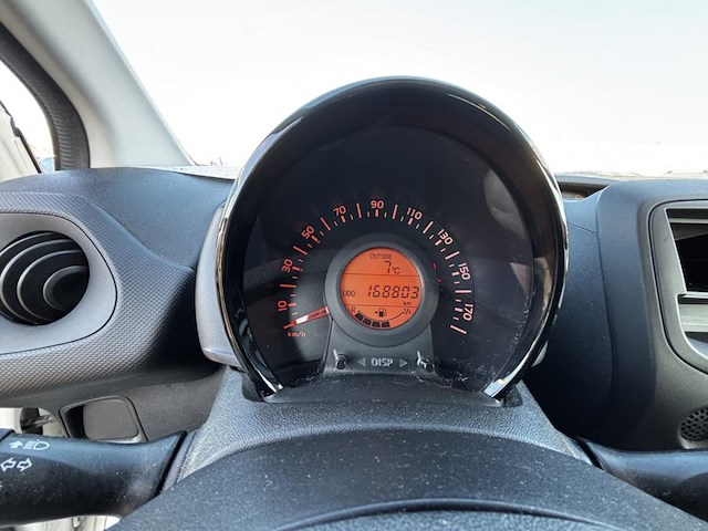 Citroen c1 1.0 vti live, 2017 - afbeelding 2 van  25